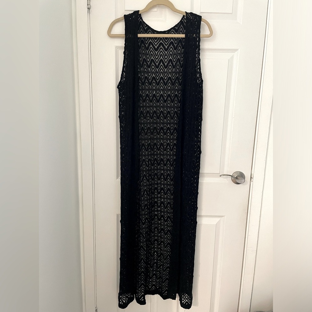 HANDMADE SLEEVELESS LONG CARDIGAN/BATHING SUIT COVER